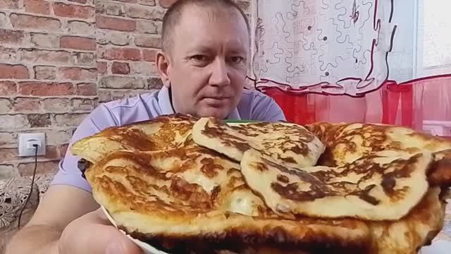 ВПЕРВЫЕ НА ЭКРАНЕ ОЛАДЬИ С СЫРОМ