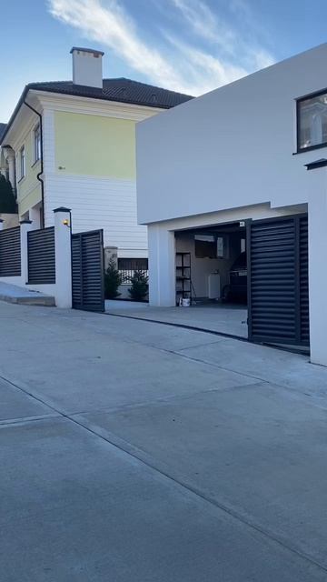 Хай-тек ограждение под ключ: забор жалюзи ворота и калитка