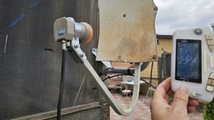 Отрезал ПОЛОВИНУ спутниковой тарелки! Результат шокирует 😱