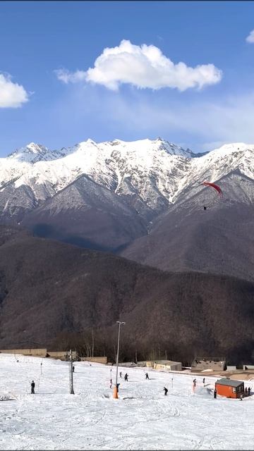 Параплан, горы, Красная Поляна  Подъём Снежная звезда 1130 м  Учебная трасса, Зелёная трасса