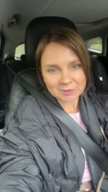 Едет сестра