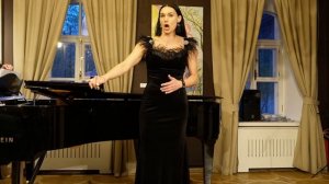 Юлия Гордина исполняет арию Генделя из оратории «Мессия». Фортепиано — Даниил Соловьёв