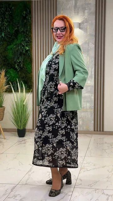 🦋 Летящая ткань платья миди мягко драпирует силуэт, обеспечивая вам комфорт и легкость в каждом д...