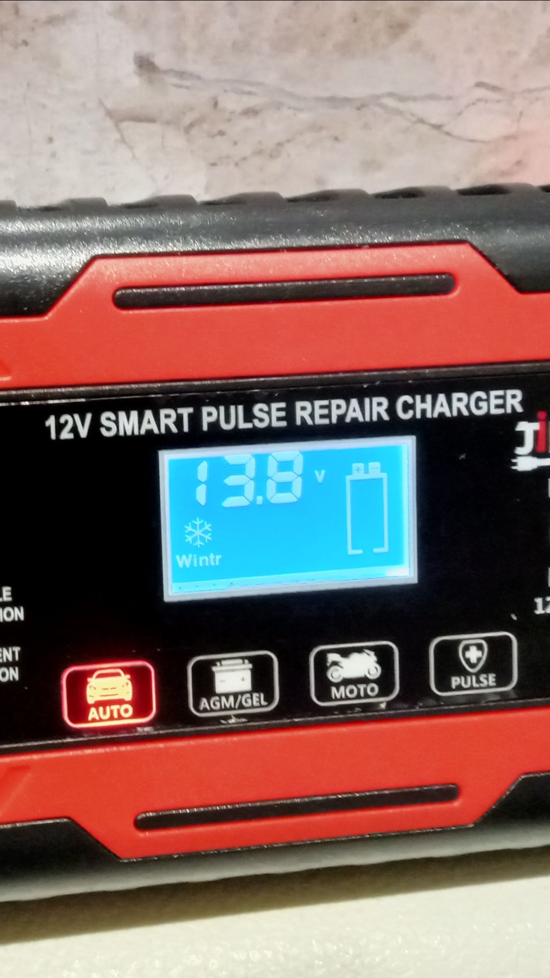 Зарядка для автомобильных аккумуляторов.