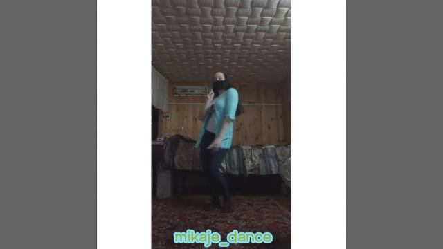jennie solo cover dance by Mikaje