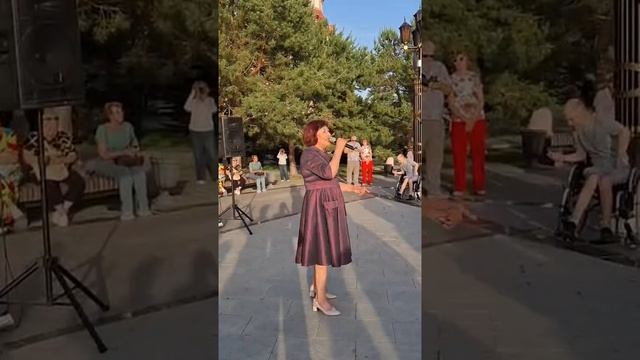 Дорогие подписчики и гости моего канальчика пою для вас ..чтоб поднять вам настроения..🤗😄💖💖💖♥️♥ смотреть онлайн