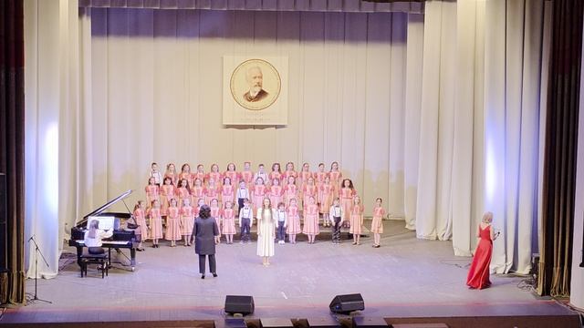 Отчётный концерт музыкальной школы им. П. И. Чайковского. часть 1