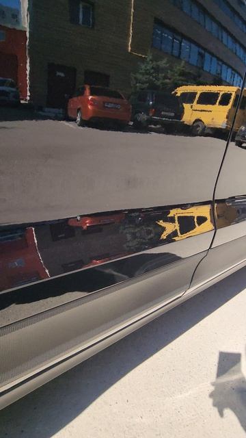 Porsche Macan - полировка кузова и нанесение керамики — часть 1