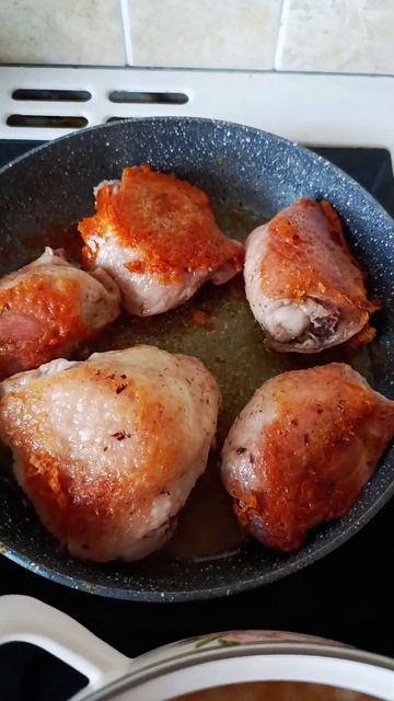 НАГОТОВИЛА