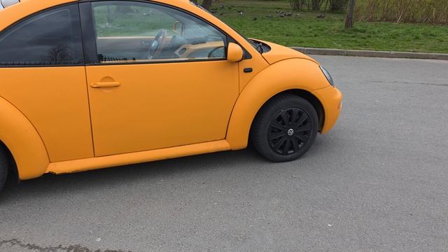 В продаже легендарный Volkswagen Beetle!