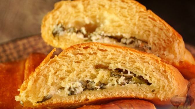 СЛОЁНЫЕ БУЛОЧКИ С СЫРОМ И ПЕТРУШКОЙ