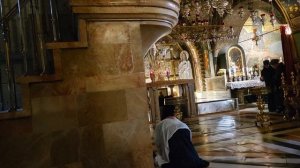 Я озвучила на вершине Голгофы у Распятия Спасителя ваши письма на Радоницу.