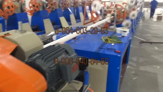 Станок для производства липких роликов для чистки одежды