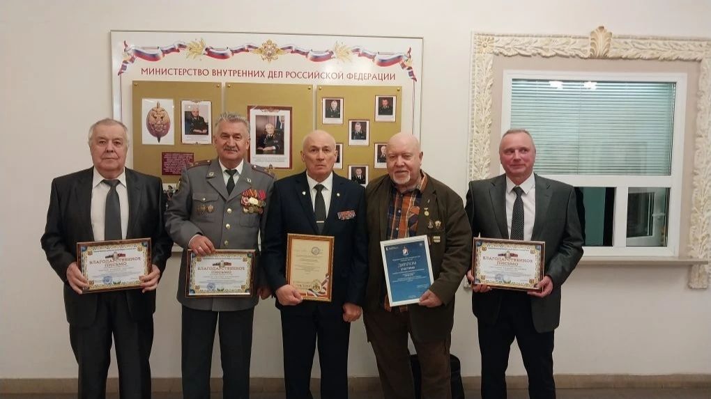 Мы из УгРо. Фильм созданный при участии смоленского блогера Евгения Гордеева.