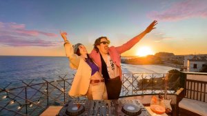 Flavour Trip | Chill Rooftop House Music Mix In Sitges - Sunset Afterwork Lounge  Relax Dinner Bar