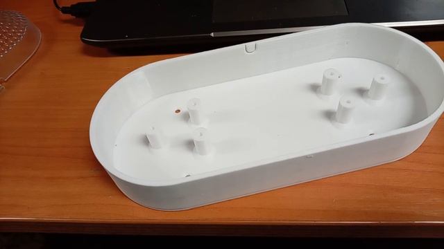 Светильник 12-24В из плафона для Камаз