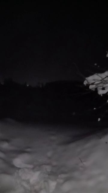 Нашли разбитую каску метростроя на заброшенном подземном объекте