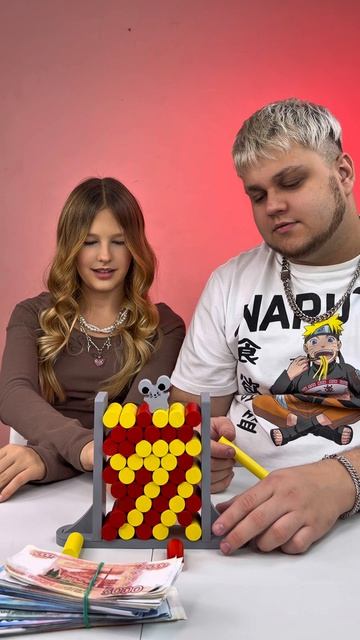 Да когда же устоит эта мышка?