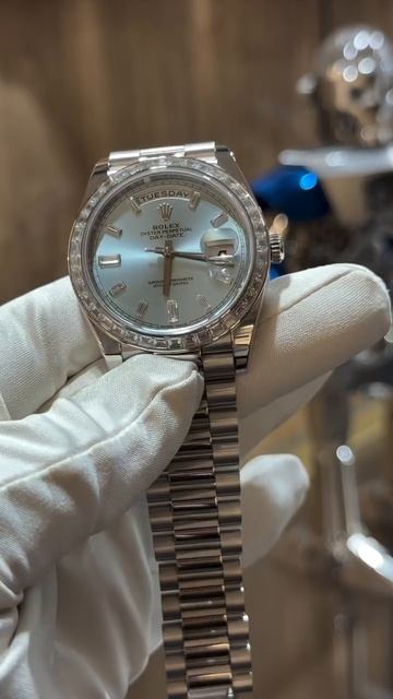 Rolex  Day-Date 40 MM, PLATINUM AND DIAMOND 228396tbr-0002