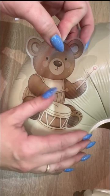 Фотозона на день рождения с лошадкой и мишкой цифра 3 
.mp4