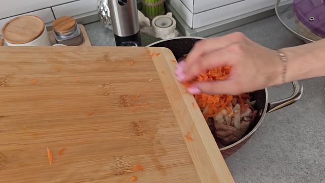 Родительский день  Позвали на ужин родителей  Накрыла стол  Потанцевали даже 