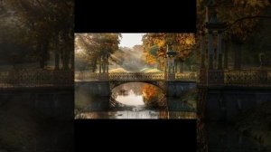 Убегают года.