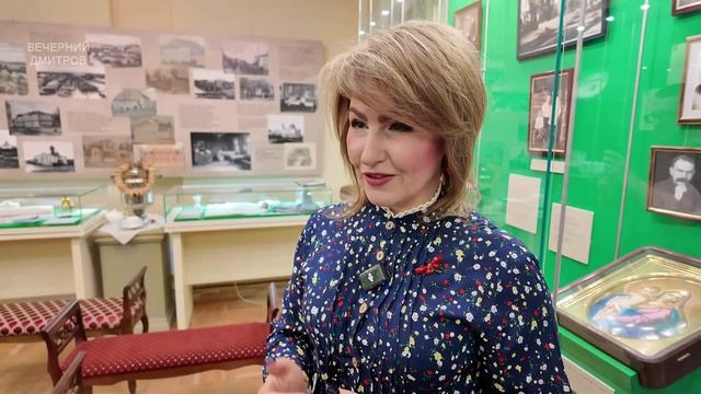 В дворянском собрании МВК «Дмитровский Кремль» начала работу выставка «Серебро на фарфоре»