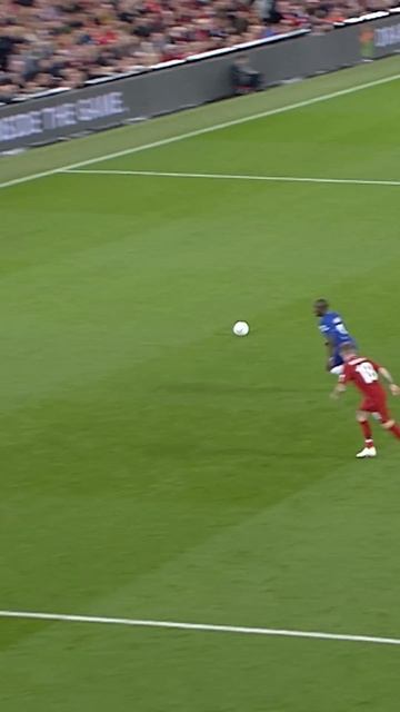When EDEN HAZARD did this  #shorts #footballshorts #football #chelsea #edenhazard