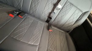 Нашёл в салоне Evolute i-Van. Что это вообще такое?