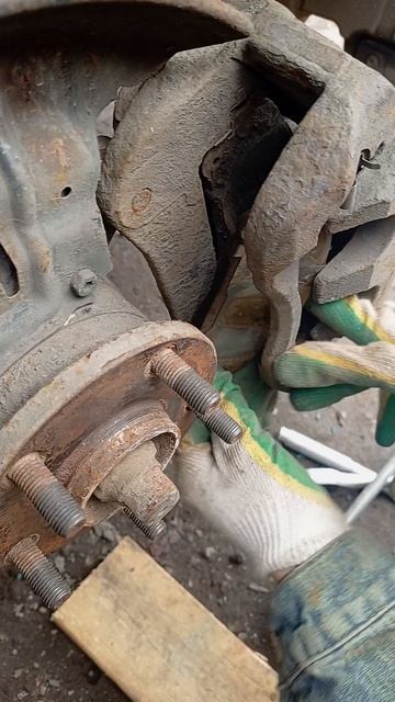 3# замена тормозного диска и колодок Лексус рх 450h 2010 г