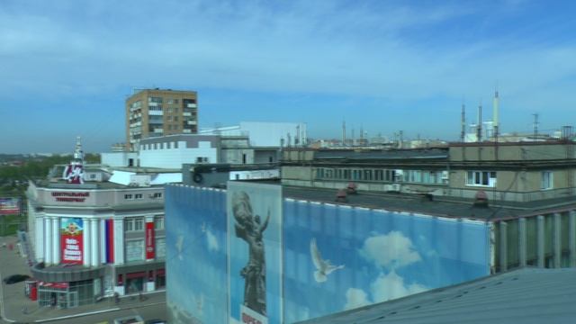 2016.05.06. Вид на город с крыши дома 5 по ул. Московской. Танк и его окрестности