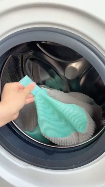 Мешок для стирки обуви.