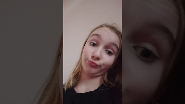 вышибаем Алисе голову чеееееек 🤣🤣🤣🤣