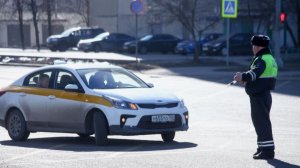 Жесткое изъятие такси на рейде. За якобы нечитаемый ВИН номер