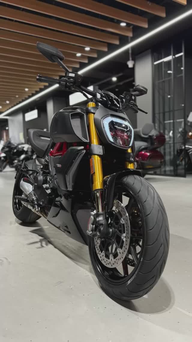 Ducati Diavel 1260 S  (2019) VIN: ZDMGE00AALB003283