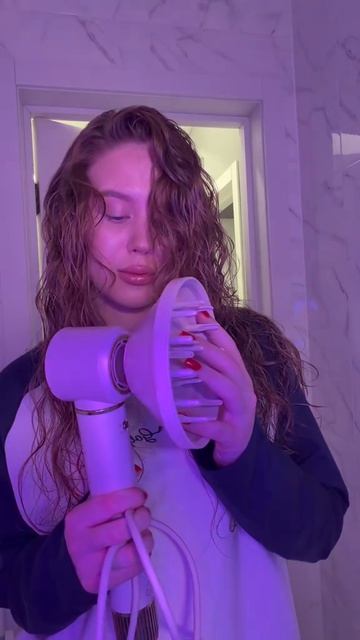 Фен-стайлер 8в1 Day Sonic на WB - #WW293652, Ozon - #3097836364, а также на нашем сайте daysonic.ru