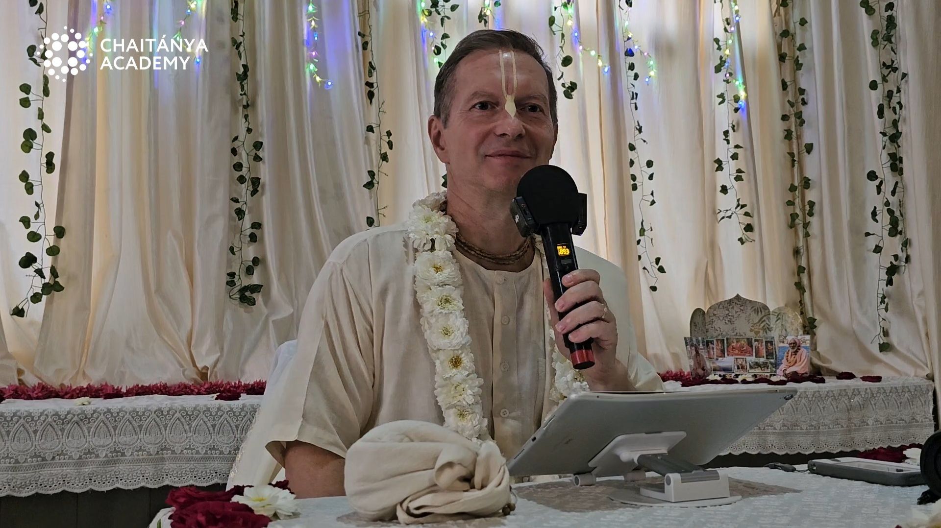 Шри Манах-шикша 3: избавление от гнева, вожделения, гуру, Врадж - 2026-02-22 - Шри Прем Прайоджан