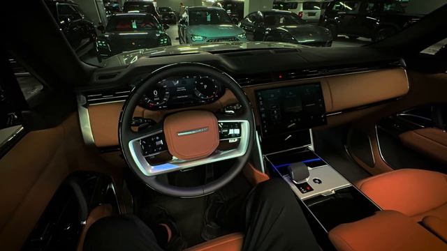 Range Rover Autobiography 2026 - Интерьер и Экстерьер