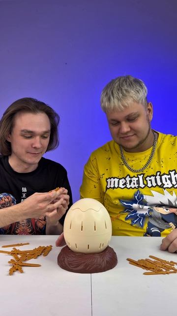 У кого же вылетит эта птичка?