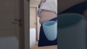 животик и 1 литр Кока колы