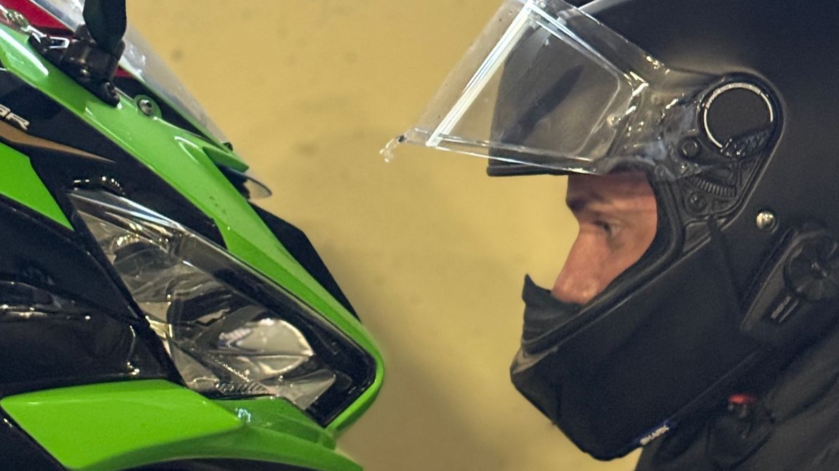 Мой Kawasaki zx6r лучший из 600 - ток!!!! мотоkawasakizx6rпушкк-гонкаспортбайка