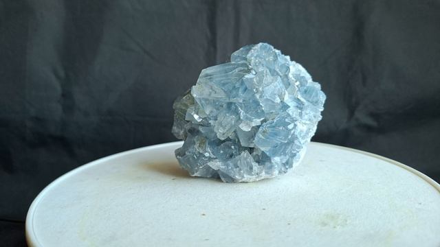 Целестин 7х7х6 см