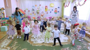 Ребята устроили дискотеку на утреннике - а вы помните как у вас было?