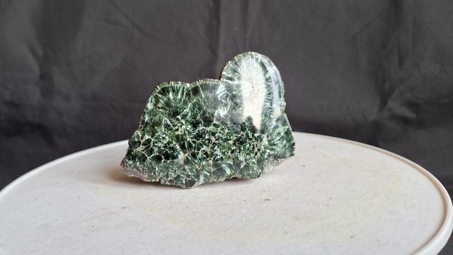 Серафинит(Клинохлор) 3х8х6 см