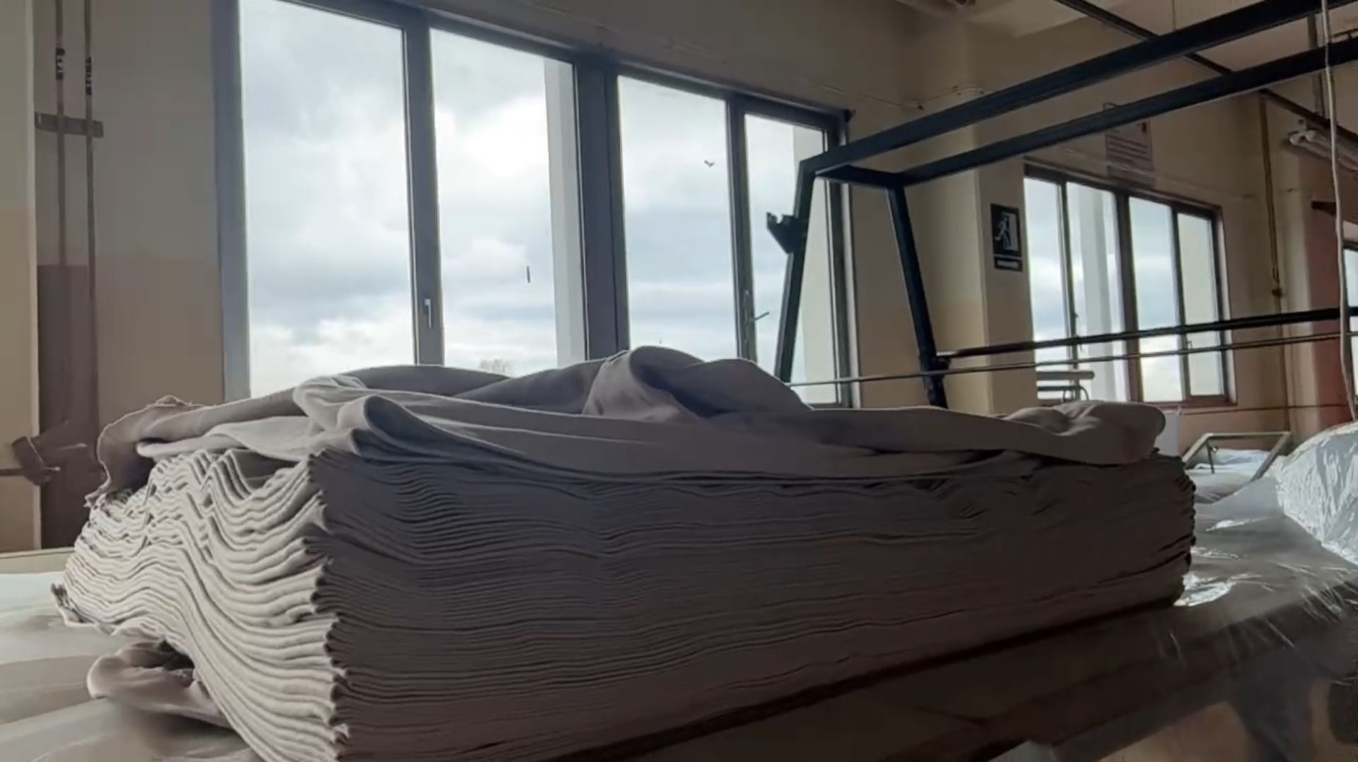 Тонкости настилания трикотажных материалов из пачки