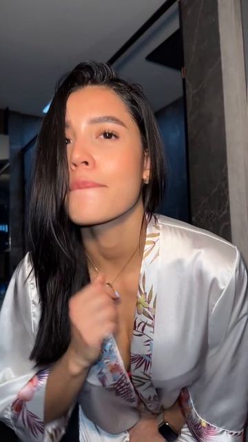 Что там под халатом