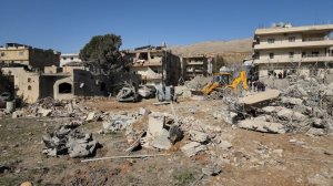 Израиль уничтожил школу, кладбище и центр гражданской обороны в поселке в Ливане