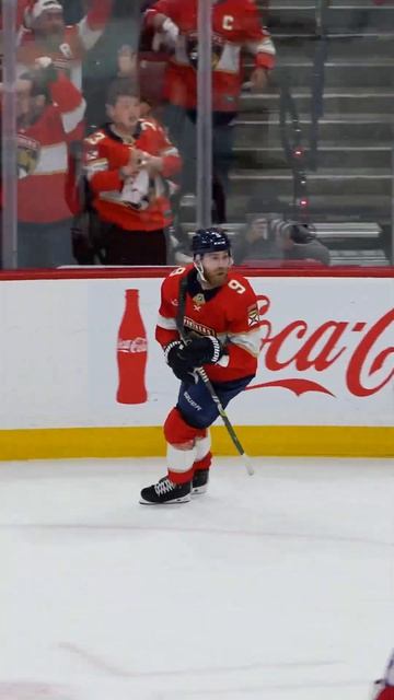 all  on benny!! #nhl