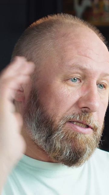 НАСТУПИЛА ВЕСНА, ПОВЫЛАЗИЛИ ОНИ... #shorts #short