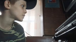 Когда ты в детстве остался с дедом 🤣